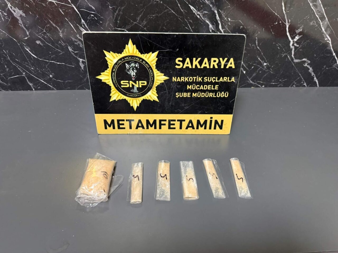 SAKARYA (AA) – Kuzey Marmara Otoyolu'nun Sakarya geçişinde sentetik uyuşturucu