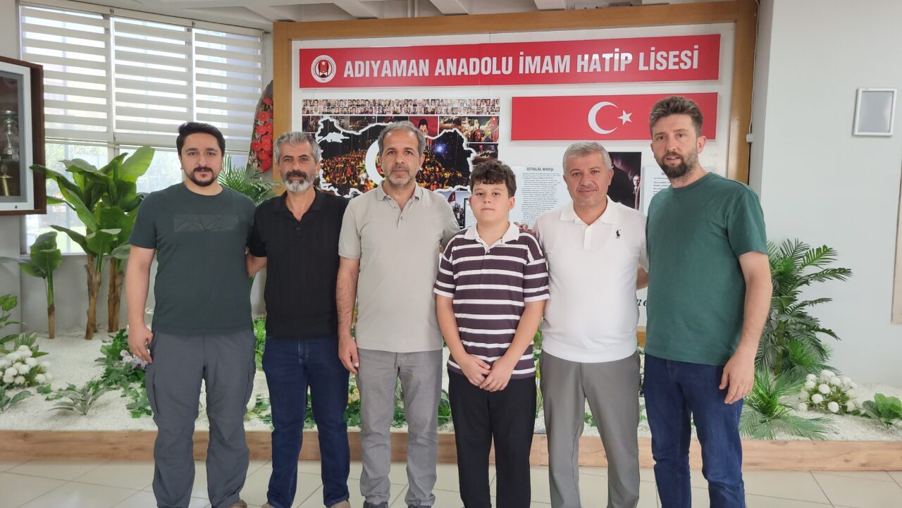 ADIYAMAN (AA) – Liselere Geçiş Sistemi (LGS) kapsamındaki merkezi sınavda