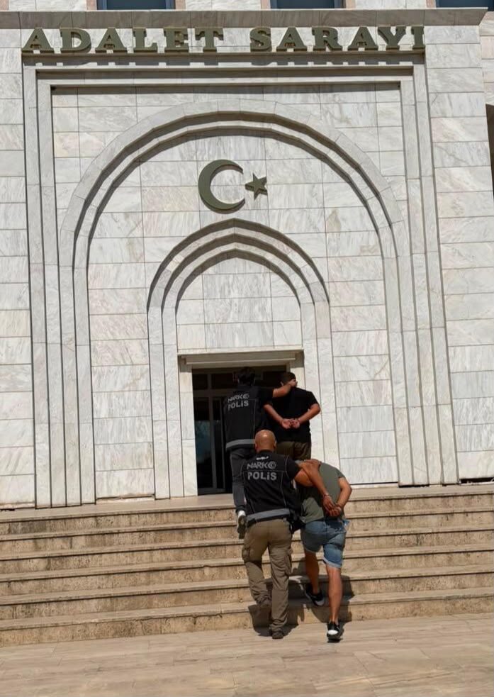 MUĞLA (AA) – Muğla'nın Milas ilçesinde uyuşturucu ticareti yaptığı öne