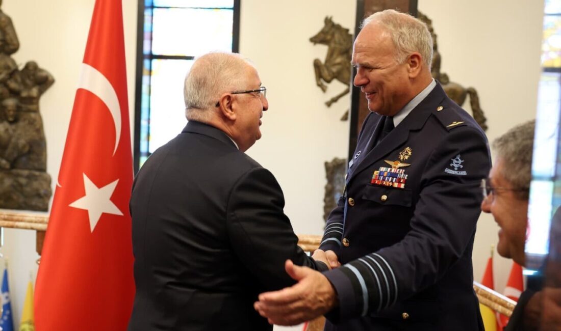 ANKARA (AA) – Milli Savunma Bakanı Yaşar Güler, Hollanda Genelkurmay