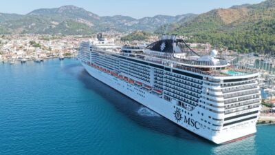 MUĞLA (AA) – Muğla'nın Marmaris ilçesine, Panama bayraklı "MSC Divina"