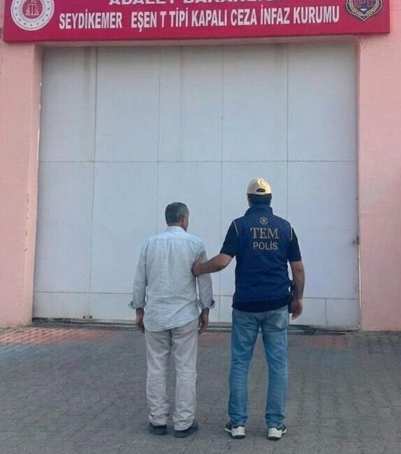 MUĞLA (AA) – Muğla'nın Seydikemer ilçesinde FETÖ üyeliğinden hakkında 6