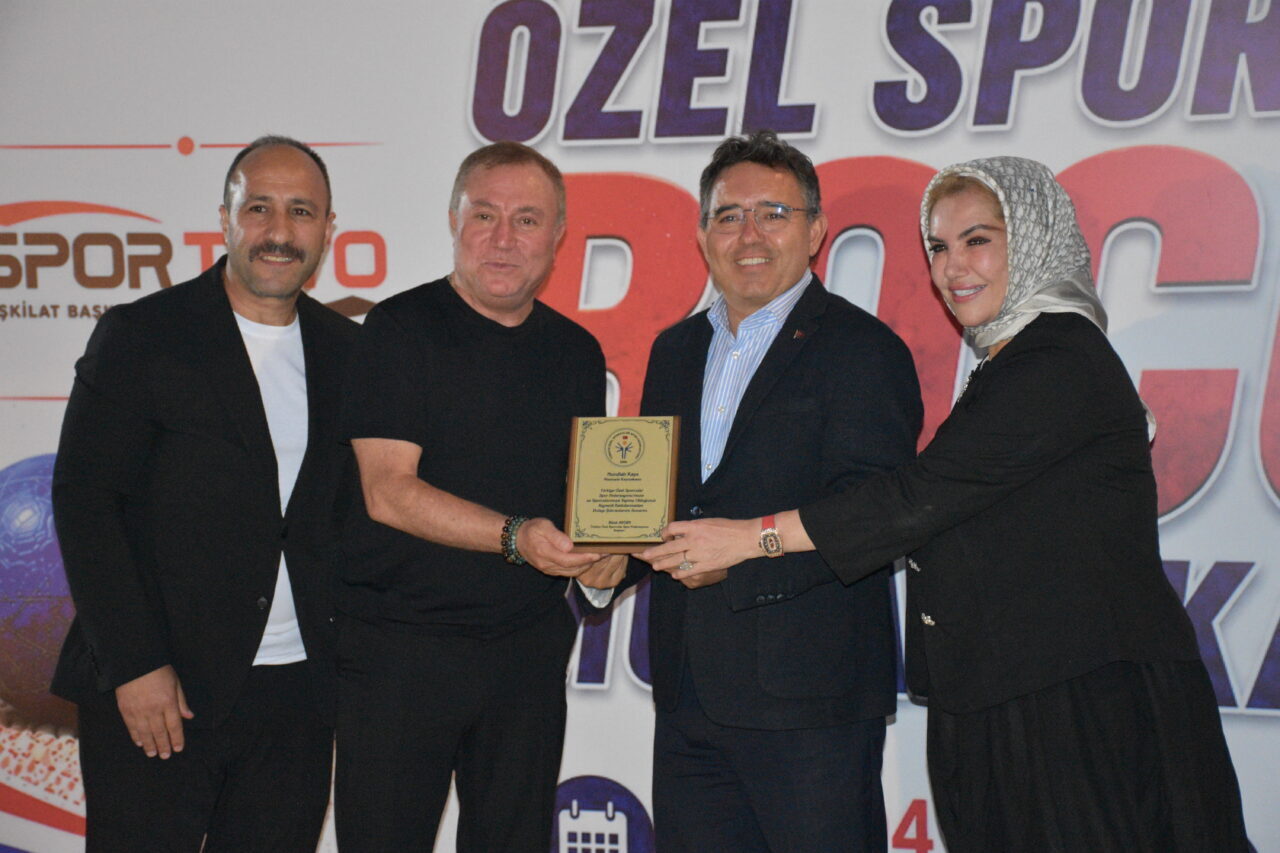 - Aile ve Sosyal Hizmetler Bakan Yardımcısı Adil Çalışkan:
- "Bocce