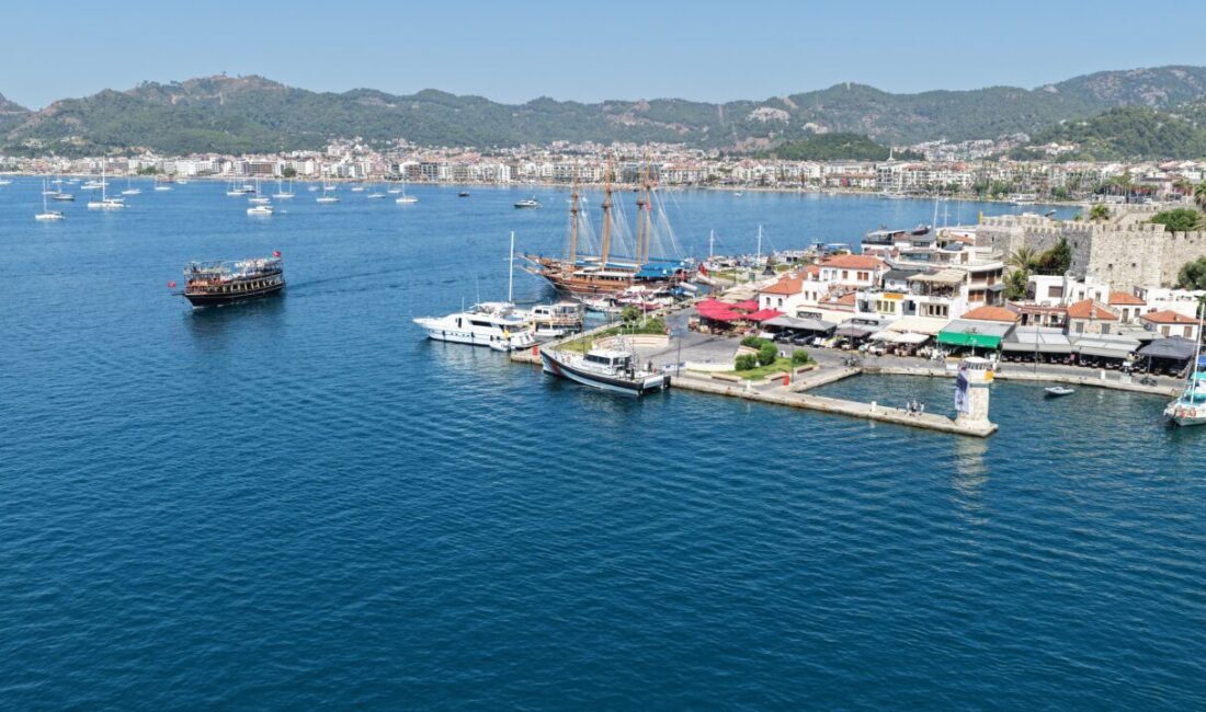 MUĞLA (AA) – Muğla'nın Marmaris, Bodrum ve Fethiye ilçelerinde, 15