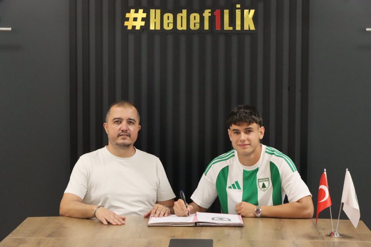 MUĞLA (AA) – Trendyol 1. Lig ekiplerinden Muğlaspor, orta sahada