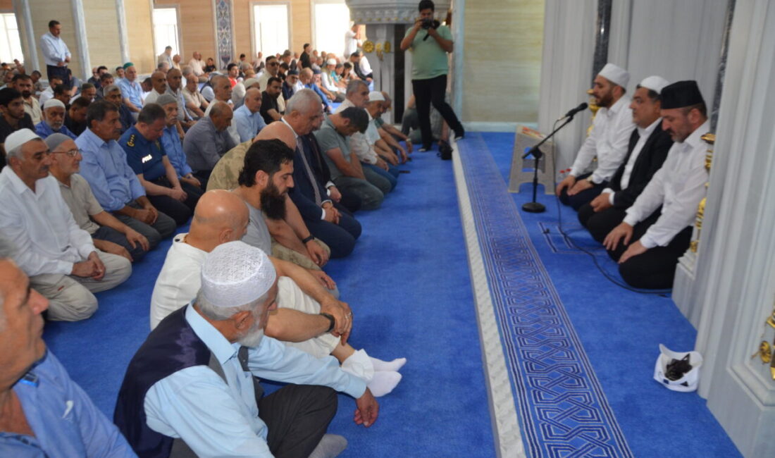 MUŞ (AA) – Muş'ta 15 Temmuz Demokrasi ve Milli Birlik