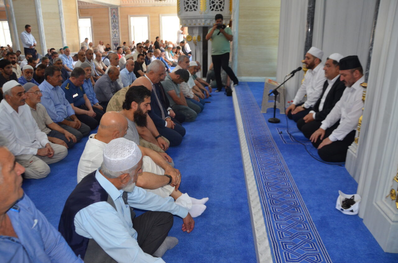 MUŞ (AA) – Muş'ta 15 Temmuz Demokrasi ve Milli Birlik