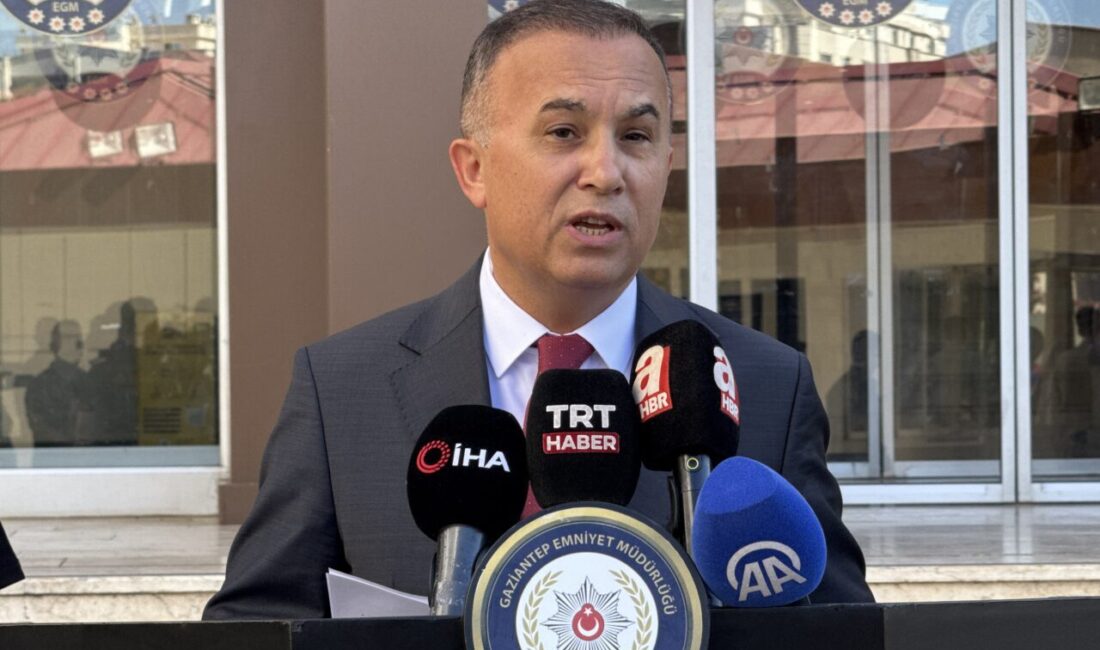 - Adalet Bakanı Akın Gürlek:
- "Gaziantep sokakları zehir tacirlerinden temizleniyor.