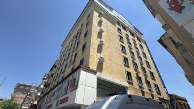 NİĞDE (AA) – Niğde'de bir kişi kaldığı otel odasında ölü