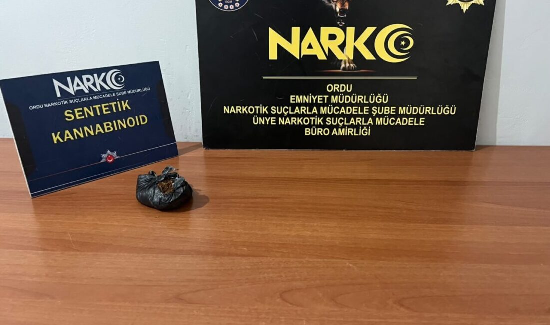 ORDU (AA) – Ordu'nun Ünye ilçesindeki uyuşturucu operasyonunda gözaltına alınan