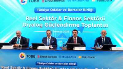 - TOBB Başkanı Rifat Hisarcıklıoğlu:
- "Cumhurbaşkanımızın müjdesini verdiği 1 trilyon