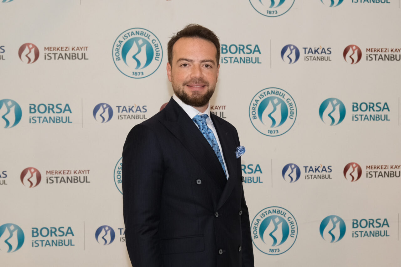 - Şa-Ra Enerji Yönetim Kurulu Başkanı Rahmi Mertay Türk:
- "Mevcut