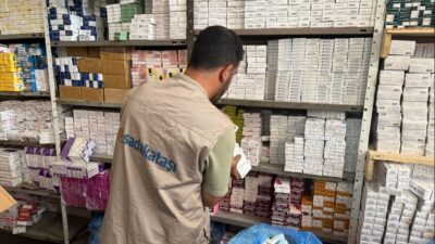 İSTANBUL (AA) – Sadakataşı Derneği, Gazze’ye ilaç ve tıbbi malzeme