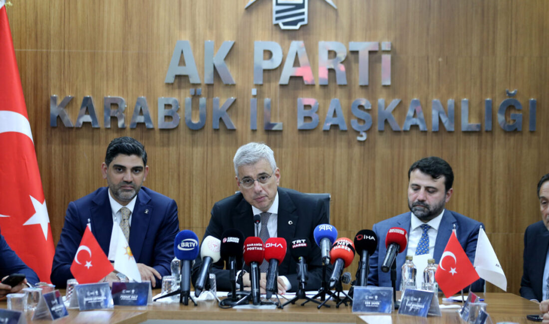 - "Sayın Cumhurbaşkanı'mızın deyimiyle biz dertli insanlarız, dertlenmiş insanlarız. Yani