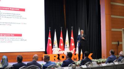 - "(Kanser) Dünyada çok az ülke tarafından uygulanabilen CAR-T tedavisini