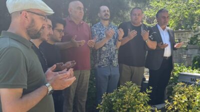 İSTANBUL (AA) – Türk edebiyatının önemli şairlerinden Erdem Bayazıt, vefatının