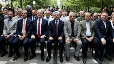 - Kültür ve Turizm Bakan Yardımcısı Gökhan Yazgı:
- "9 gün