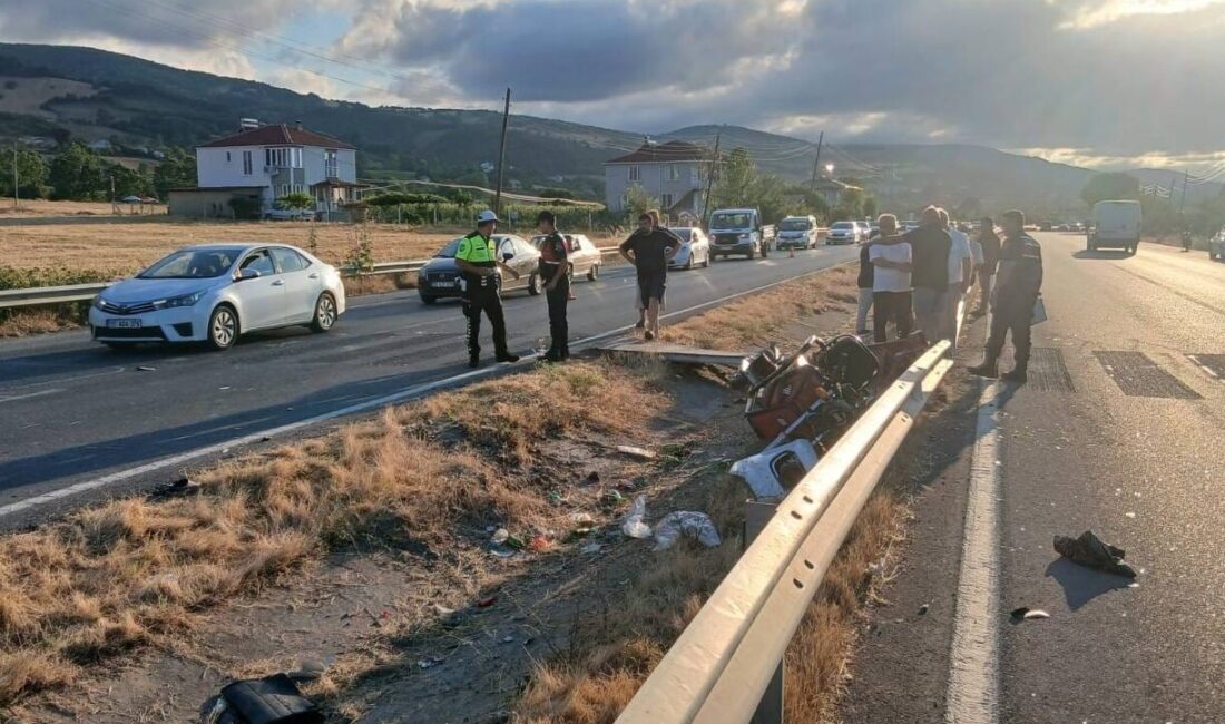 SAMSUN (AA) – Samsun'un Alaçam ilçesinde otomobille çarpışan elektrikli bisikletteki