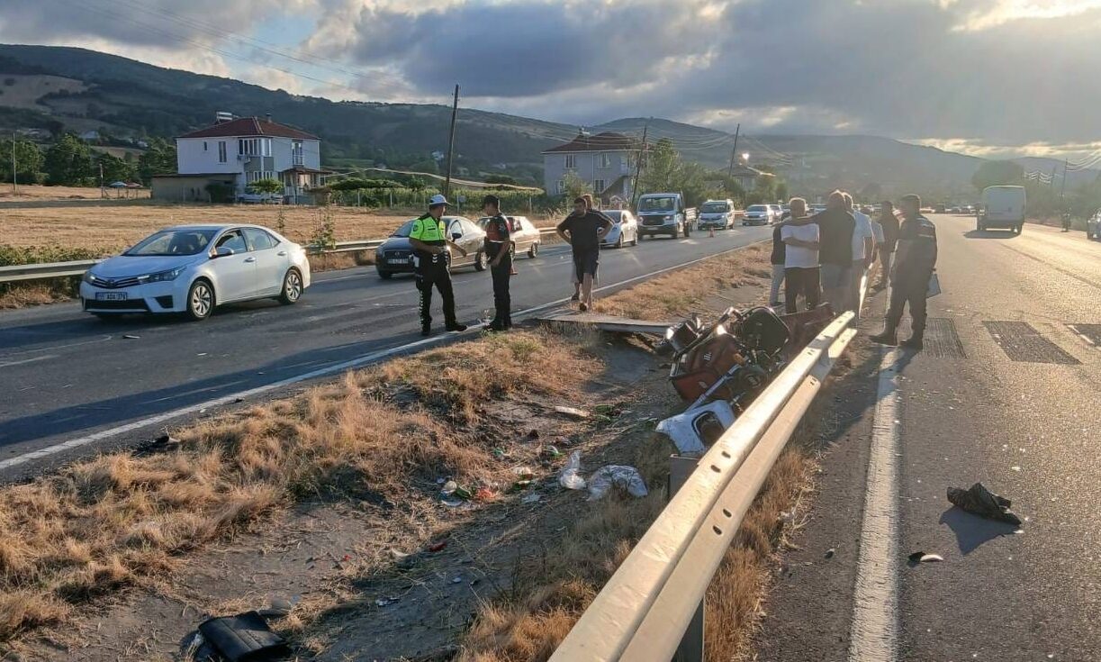 SAMSUN (AA) – Samsun'un Alaçam ilçesinde otomobille çarpışan elektrikli bisikletteki