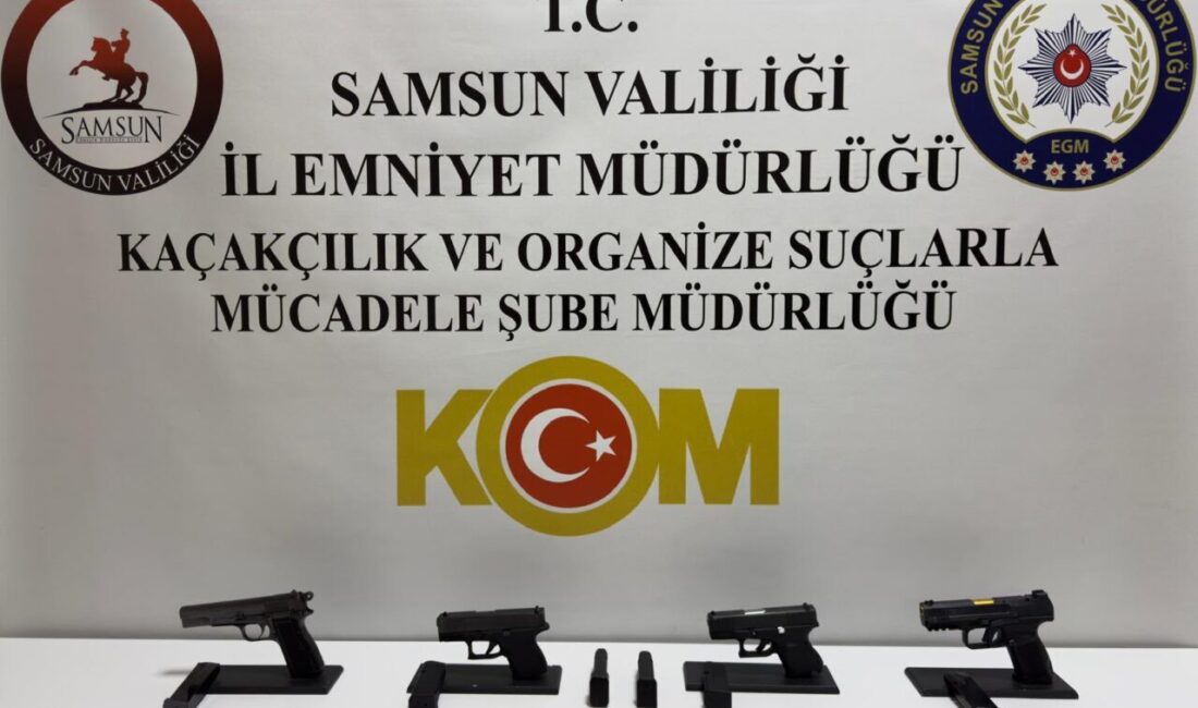 SAMSUN (AA) – Samsun'un Canik ilçesinde silah ve kaçak tütün