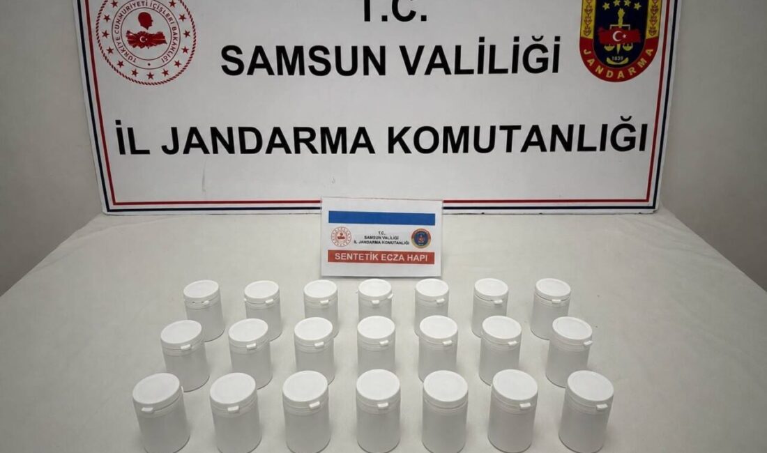 SAMSUN (AA) – Samsun'un Atakum ilçesinde düzenlenen uyuşturucu operasyonunda 3