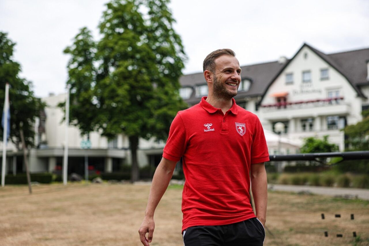 SAMSUN (AA) – Sezon hazırlıklarını Hollanda'da sürdüren Samsunspor'un orta saha