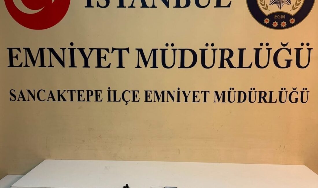 İSTANBUL (AA) – Sancaktepe'de uyuşturucu ticaretinin önlenmesine yönelik çalışmalarda 2