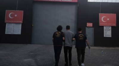 ŞANLIURFA (AA) – Şanlıurfa'nın Siverek ilçesinde dolandırıcılık suçundan 11 arama