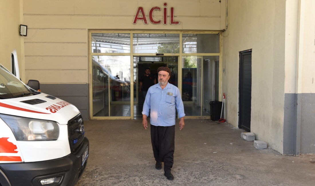 ŞANLIURFA (AA) – Şanlıurfa'nın Siverek ilçesinde tırın altında kalan işçi,