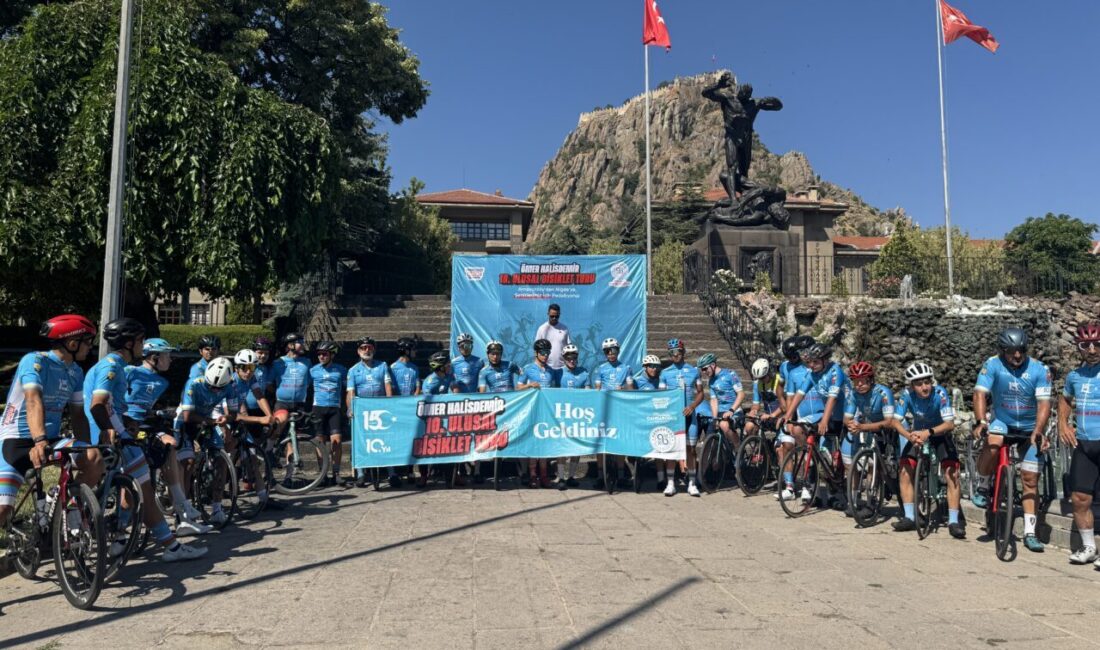 AFYONKARAHİSAR (AA) – Arnavutköy Belediyesince 15 Temmuz şehitlerini anmak amacıyla