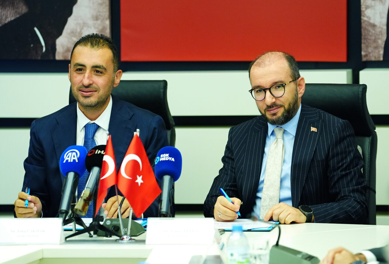 - Protokolle Emekli Dijital Kart sahiplerine tamamlayıcı sağlık, konut, kasko