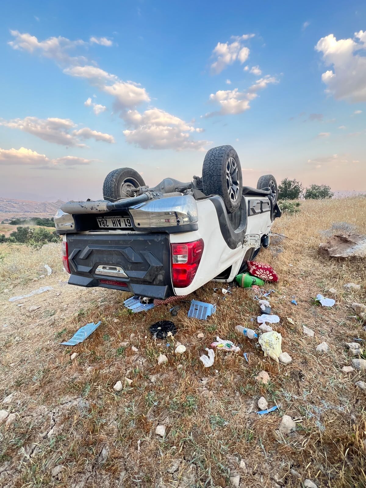 ŞIRNAK (AA) – Şırnak'ın Silopi ilçesinde 3 aracın karıştığı kazada