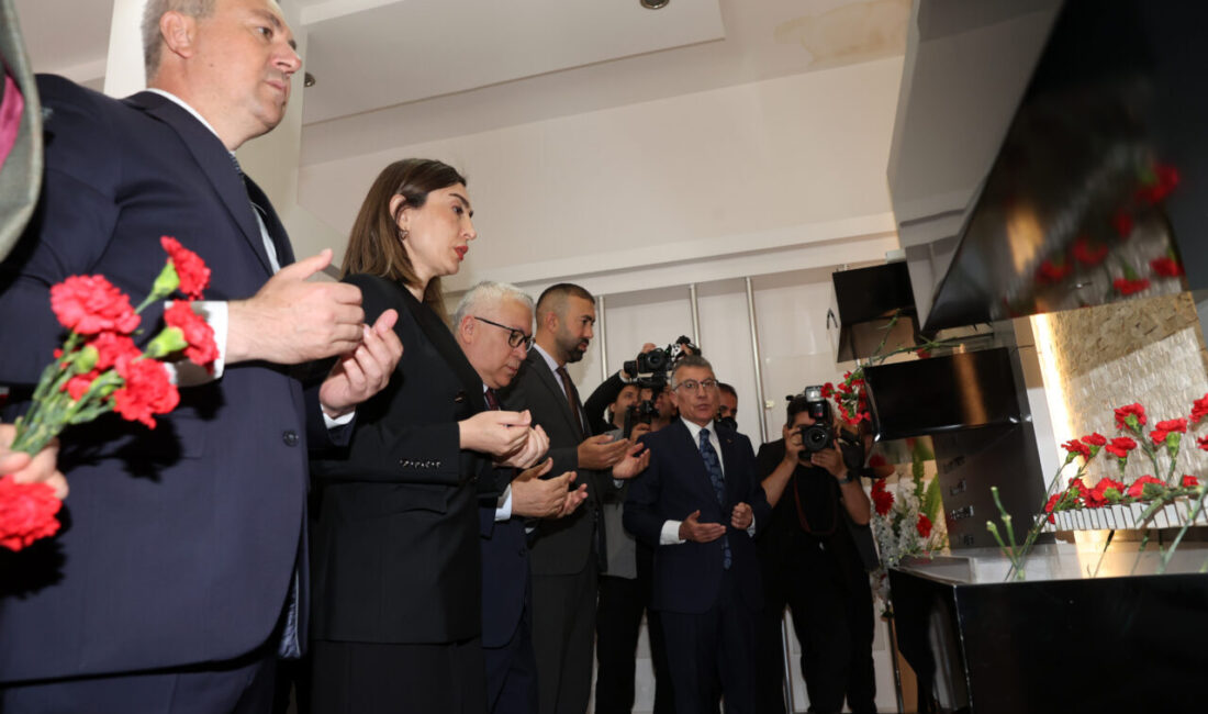 - Vali Yılmaz Şimşek, AK Parti TBMM Grup Başkanı Abdullah