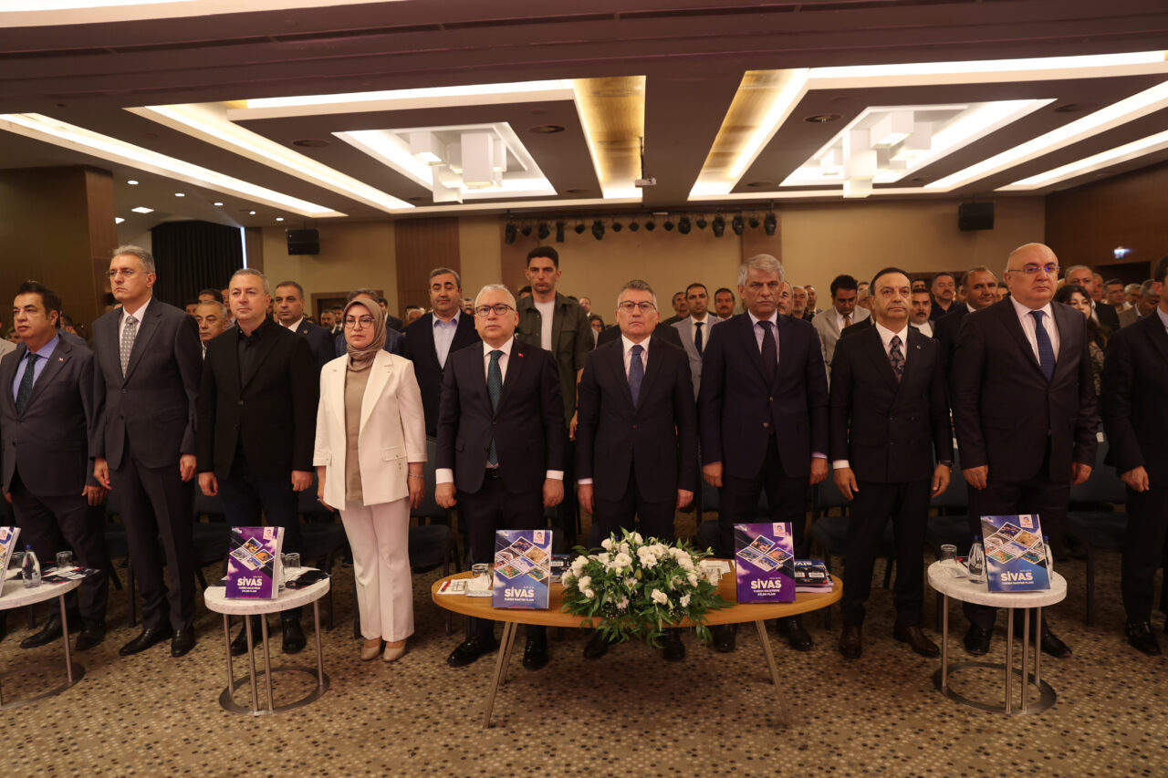 - AK Parti TBMM Grup Başkanı Abdullah Güler:
- "Çifte Minare,