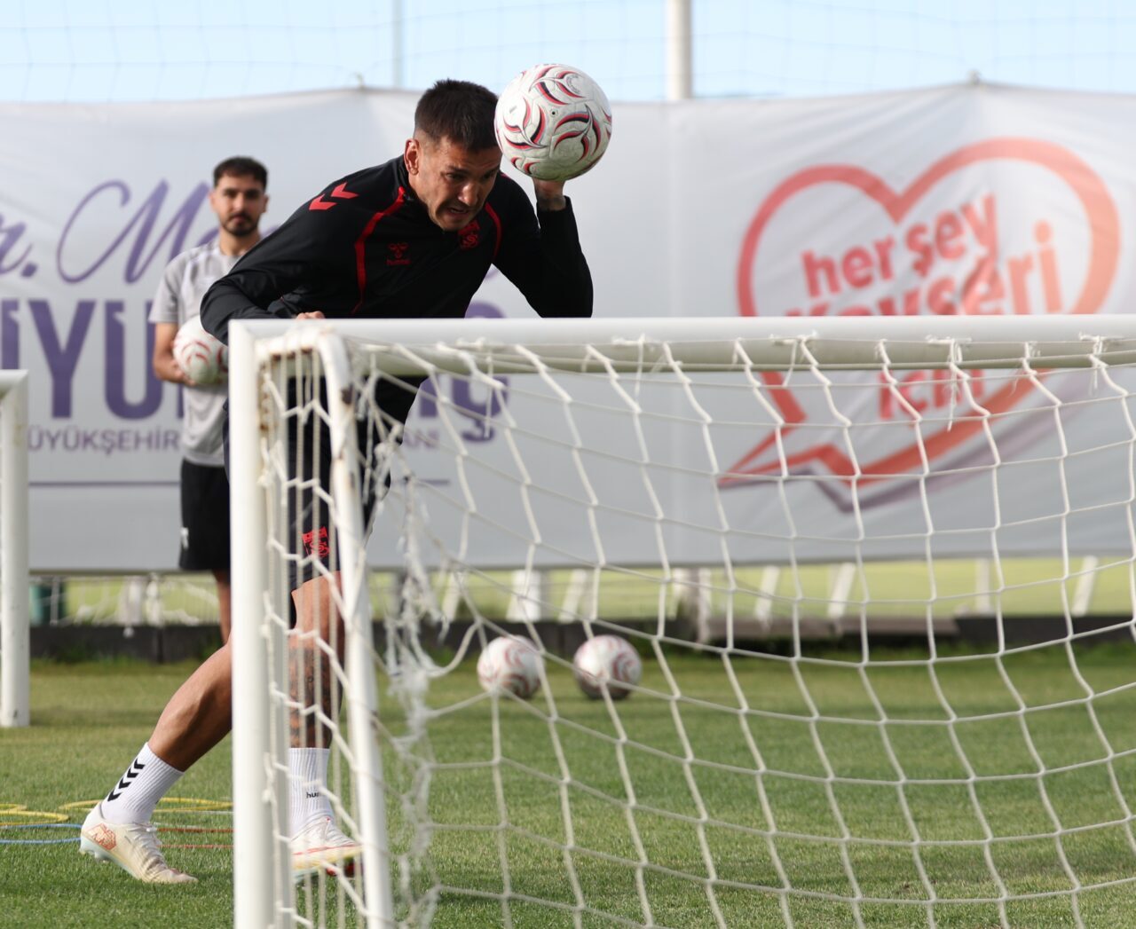 SİVAS (AA) – Trendyol 1. Lig ekiplerinden Ekenler Beton Sivasspor,