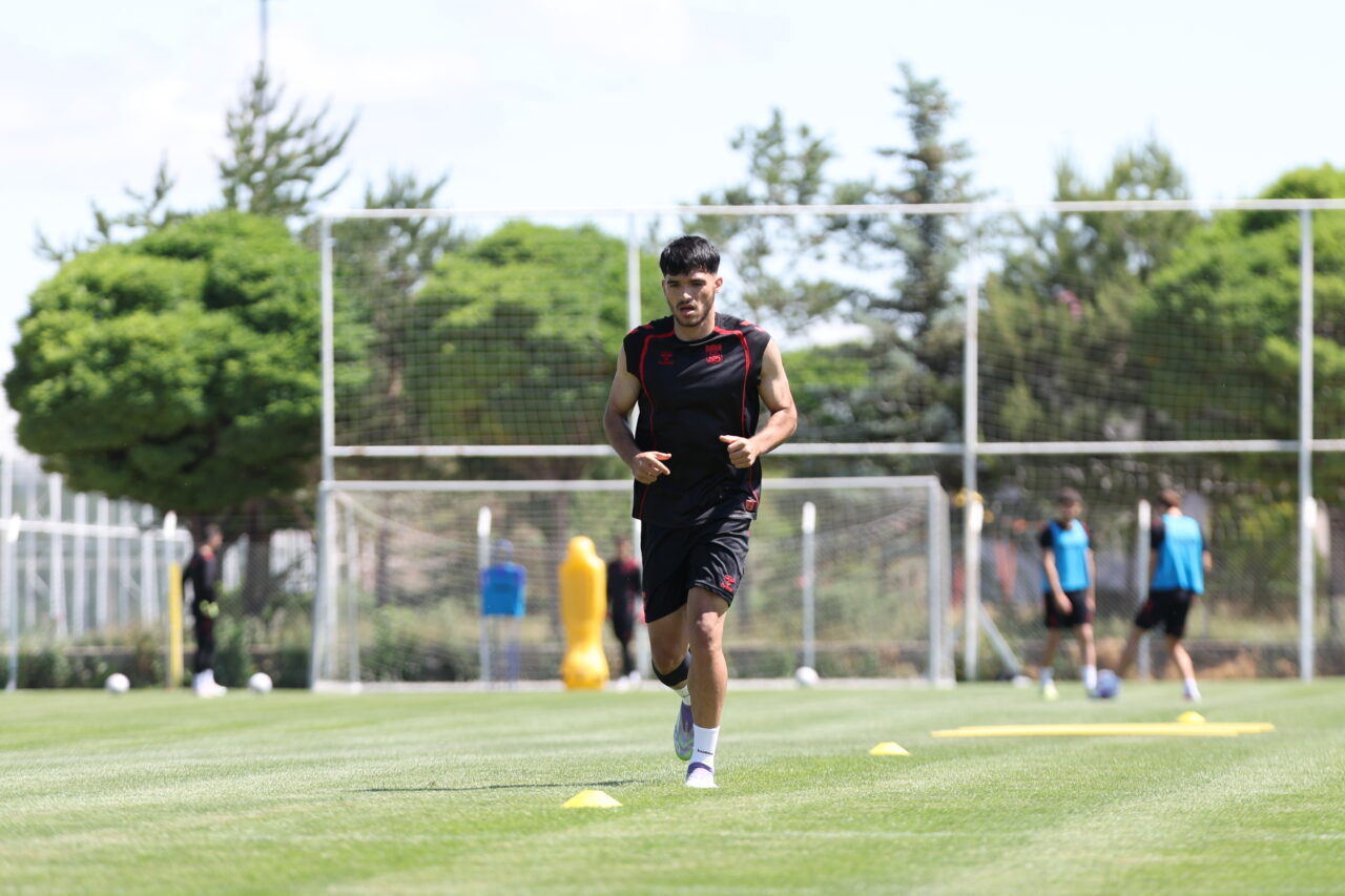 SİVAS (AA) – Trendyol 1. Lig ekiplerinden Sivasspor, yeni sezon