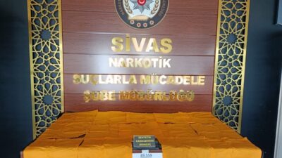 SİVAS (AA) – Sivas'ta düzenlenen uyuşturucu operasyonunda gözaltına alınan 3