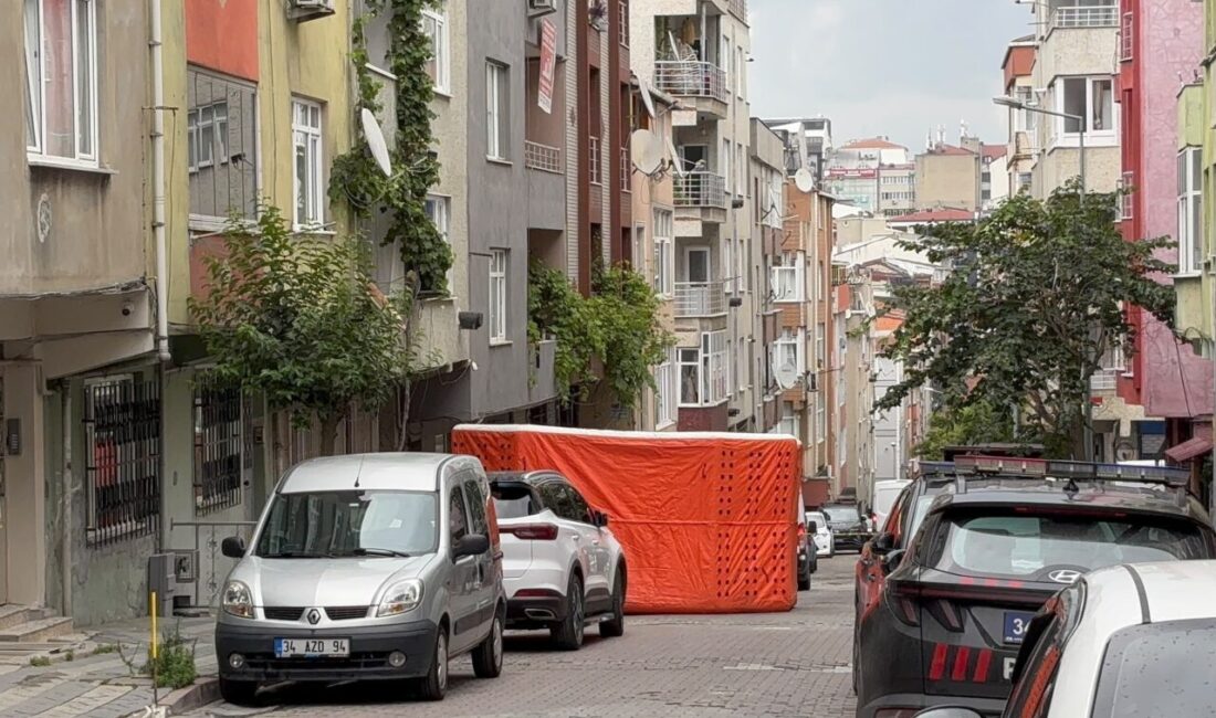 İSTANBUL (AA) – Sultangazi'de aile üyelerini rehin alan şüpheli, polis