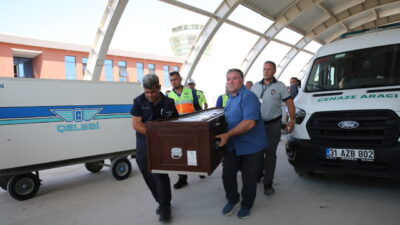 HATAY (AA) – Suudi Arabistan'da kaldıkları evde çıkan yangında hayatını