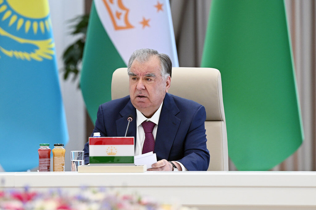 - "Bölgesel ve küresel enerji piyasalarında şu anda yaşanan gergin