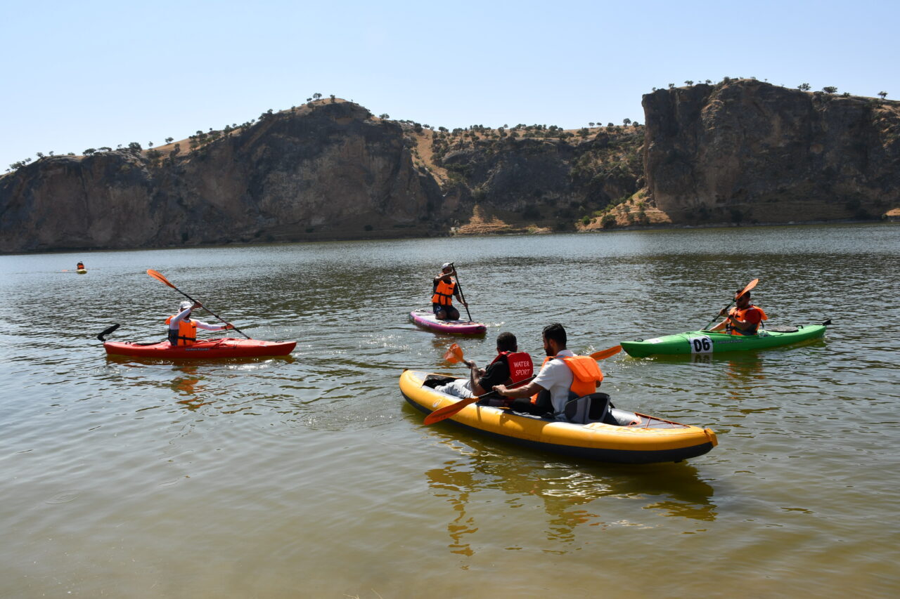 BATMAN (AA) – Batman'ın tarihi Hasankeyf ilçesinde akademisyenler ve üniversite