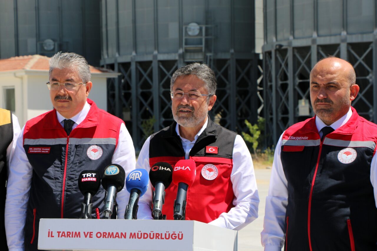 - "Toprak Mahsulleri Ofisi bugüne kadar 10 milyon tona yakın