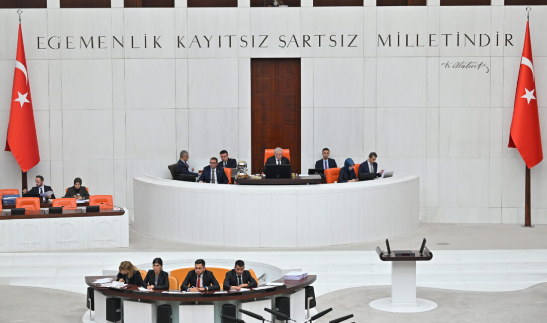 TBMM (AA) – TBMM Genel Kurulu, Meclis Başkanvekili Celal Adan