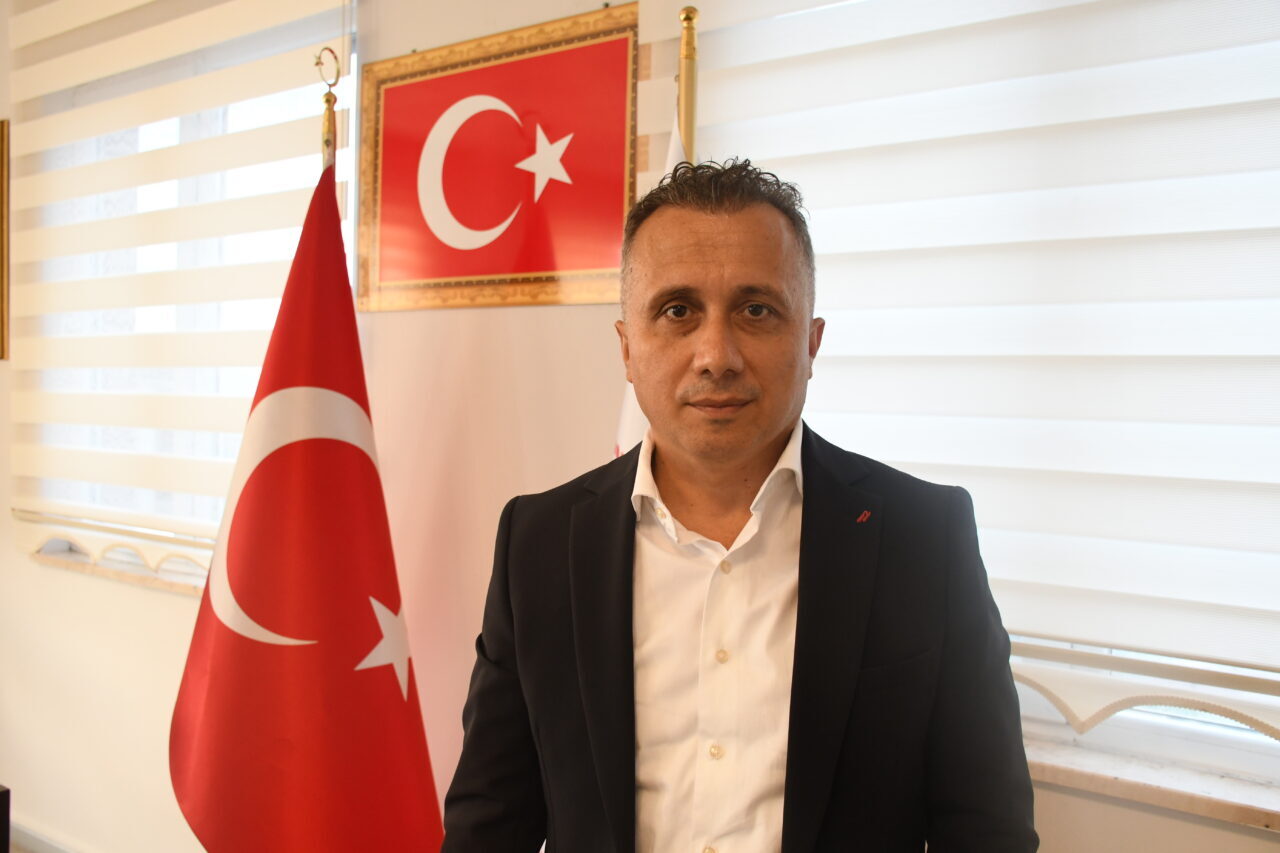 - "Bir gün çalışıp bir gün ara vermedim. Her gün