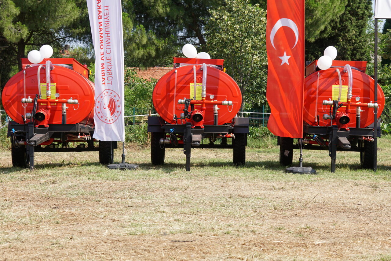 TEKİRDAĞ (AA) – Tekirdağ'da, İstanbul Orman Bölge Müdürlüğünce orman yangınlarına