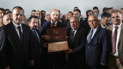 - TGTV Mütevelli Heyeti Başkanı Necmeddin Bilal Erdoğan:
- "15 Temmuz