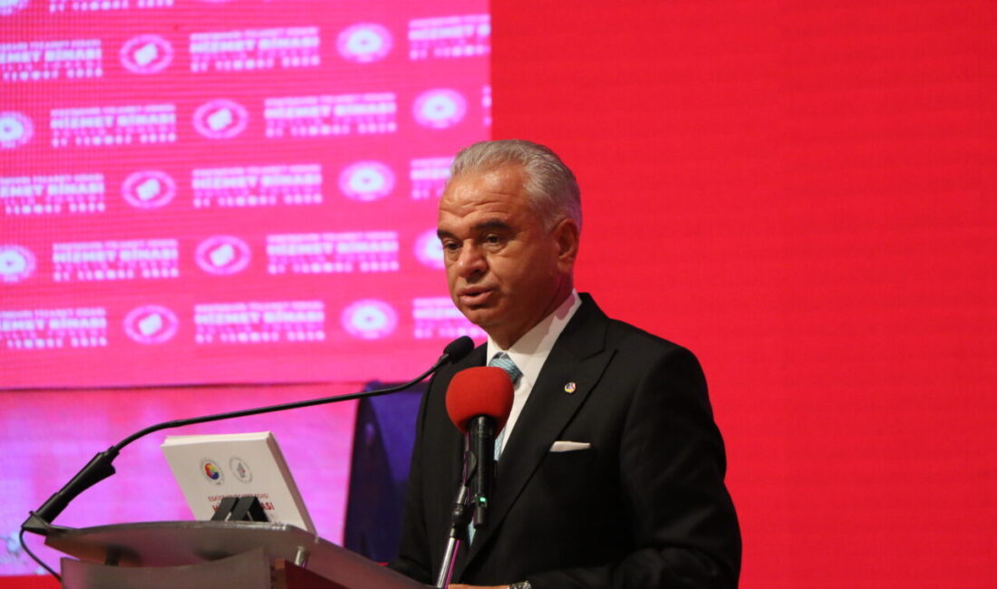 - "12 aylık ihracatımıza baktığımızda 278 milyar dolar eşiğini geçtiğimizi