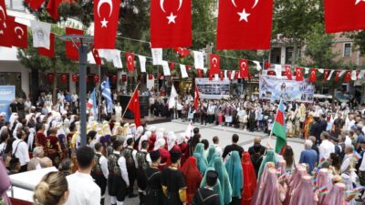 TRABZON (AA) – Trabzon'da "34. Uluslararası Akçaabat Müzik ve Halk