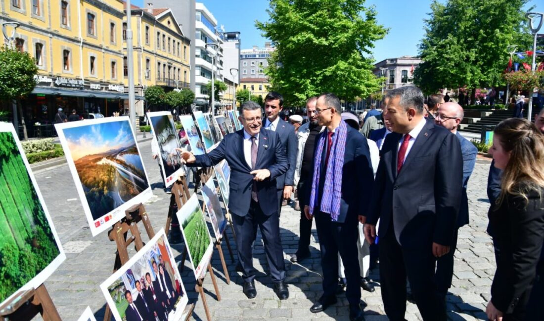TRABZON (AA) – Trabzon'da, Türkiye-Çin diplomatik ilişkilerinin 55. yılı dolayısıyla