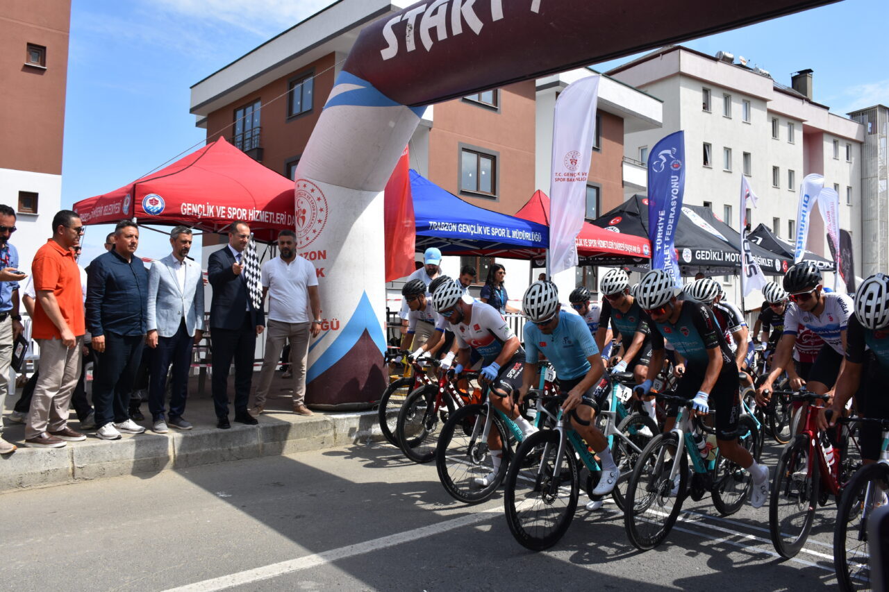 TRABZON (AA) – Trabzon'un Akçaabat ilçesinde Türkiye Bisiklet Federasyonu tarafından